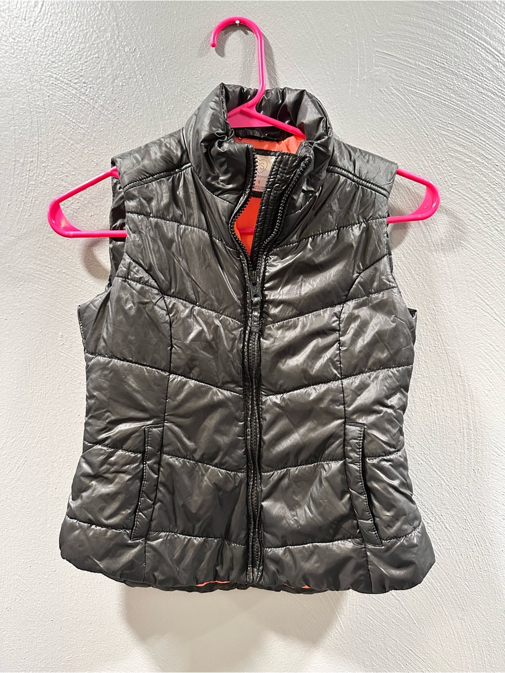 Aeropostale Black Quilted Puffer Vest with Orange Lining